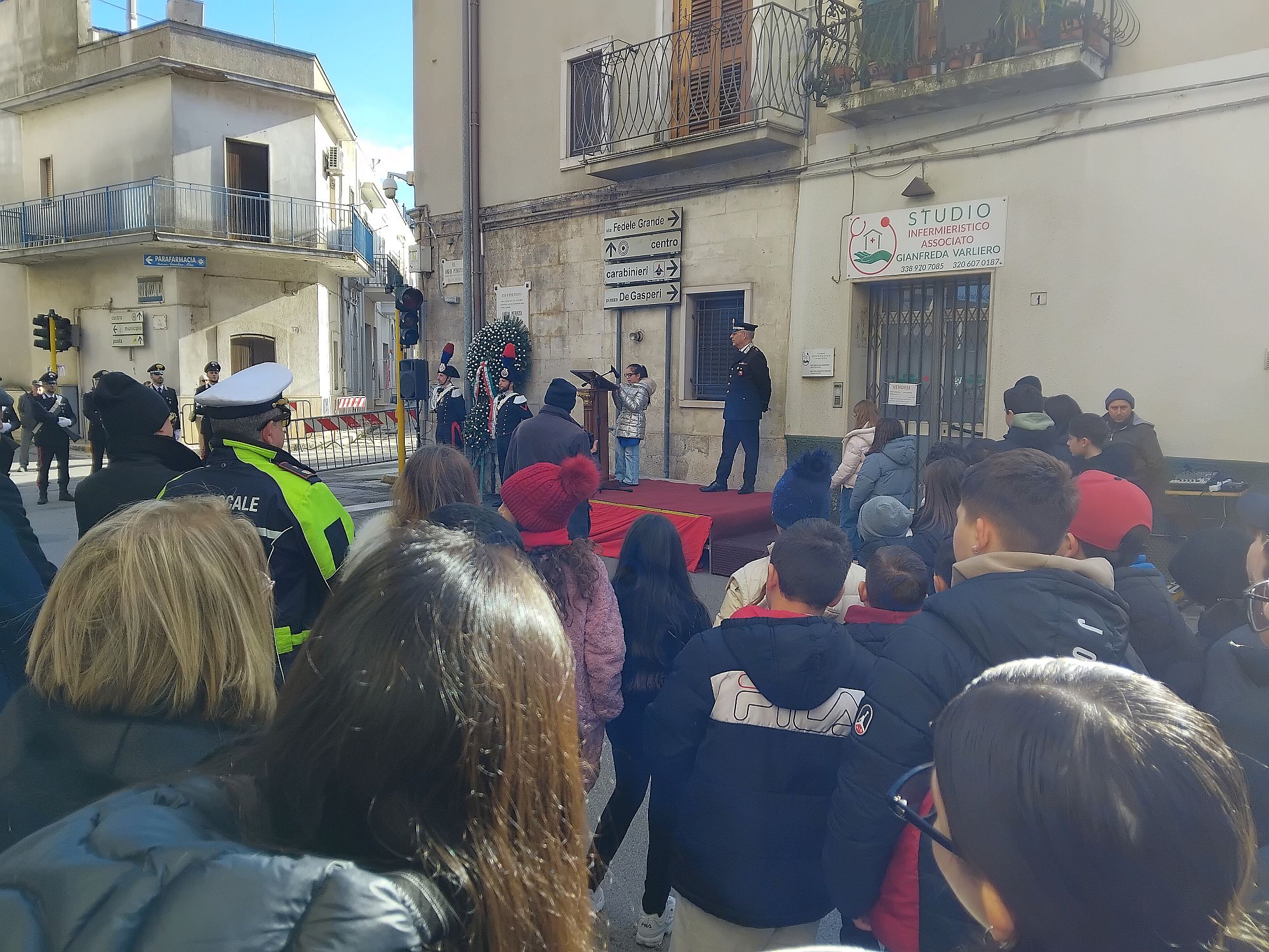 La commemorazione del carabiniere Angelo Petracca, ucciso nel 1990 a Ceglie Messapica