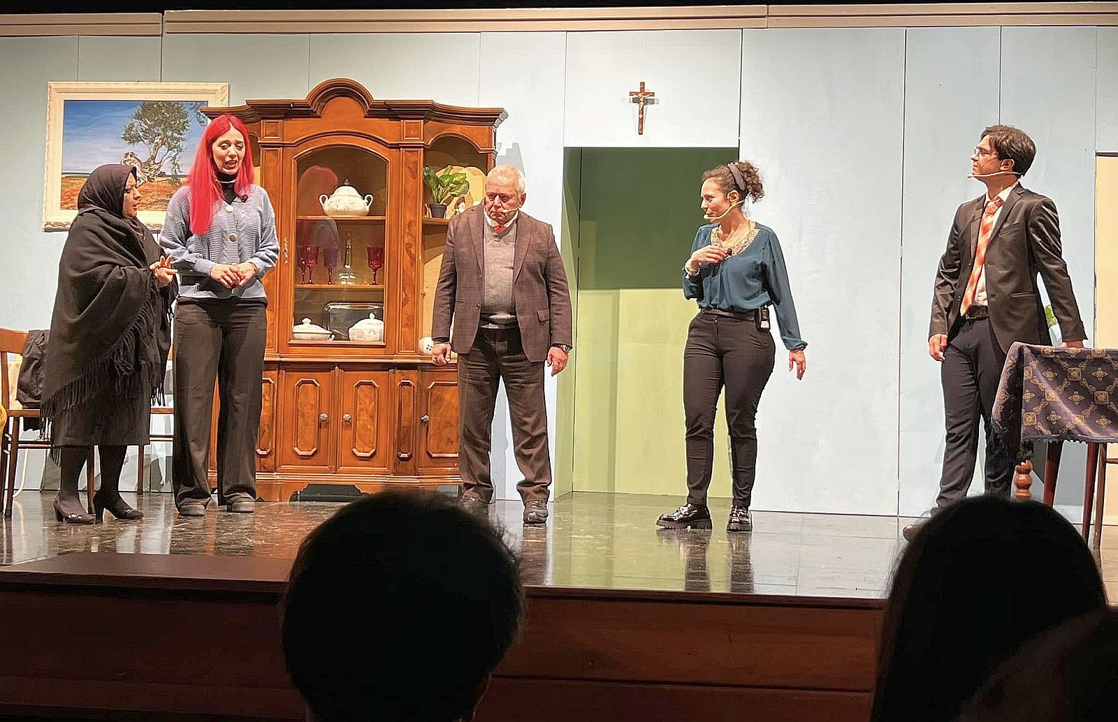 La commedia "A famigghie difettate" portata in scena a Ceglie dal gruppo teatrale "Maria SS, Assunta"